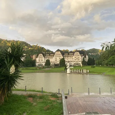 Suite No Palacio Quitandinha Com Vista Para O Lago Petropolis  Exterior photo